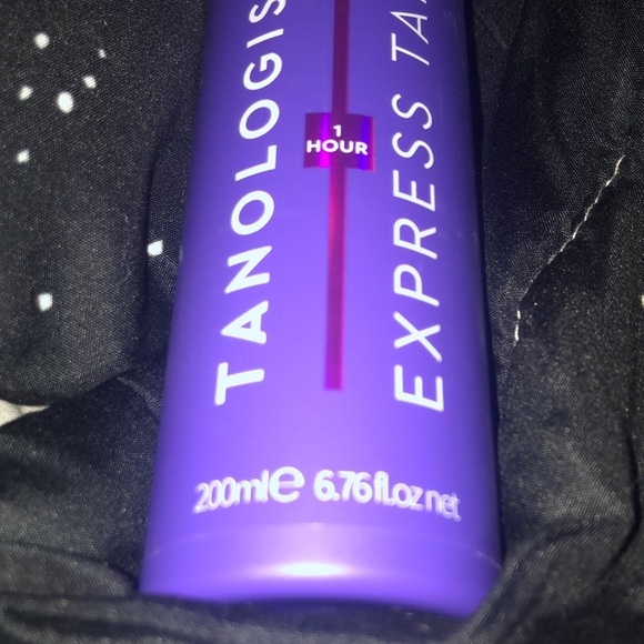 Express Tan mousse, extra dark, one hour tanning time NWT - Picture 4 of 5